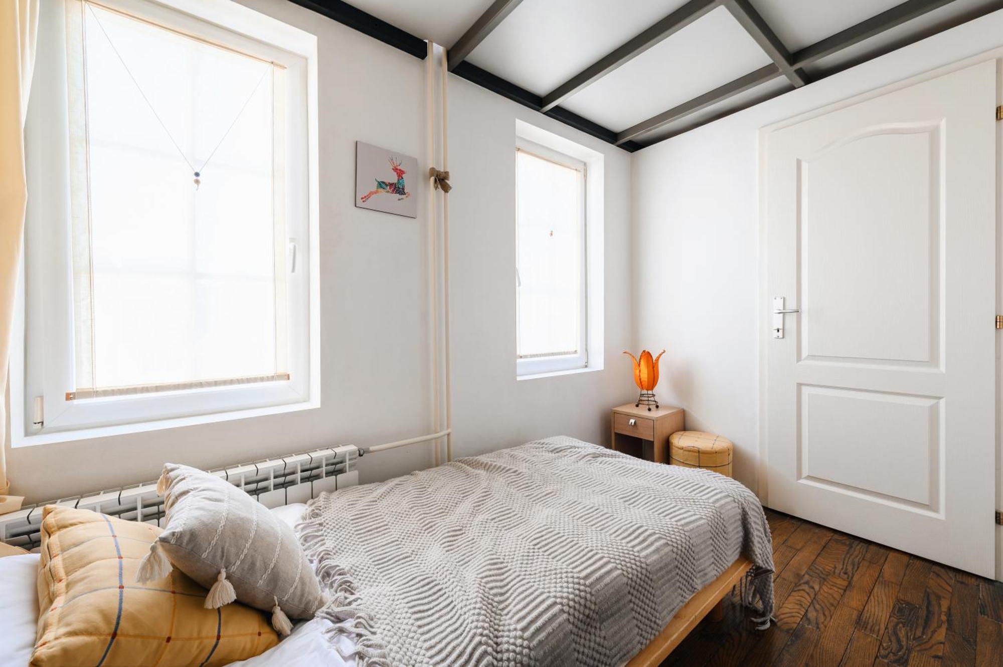 Apartamento Family Penthouse Old Town Heart Renovated Belgrado Exterior foto